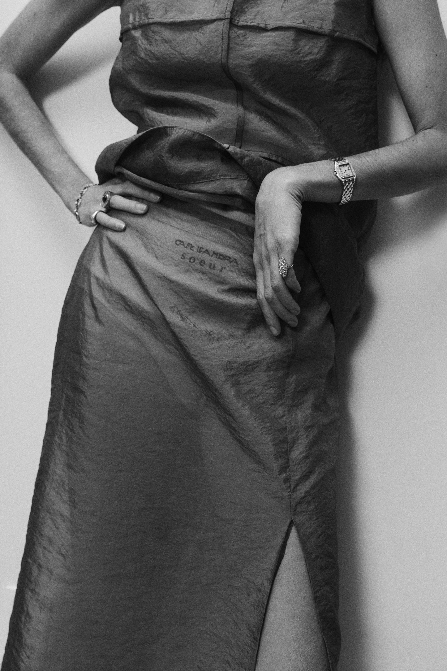ROXANA NAVY SKIRT